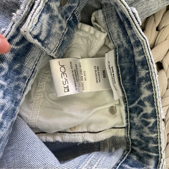 Joe’s Jeans (The Bella) - Picture 5 of 5